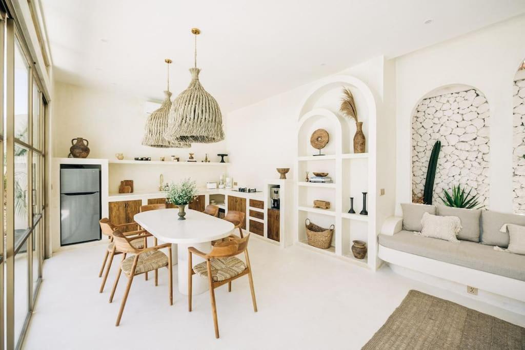 New Design Villa Casa Alma 3Bdr With Private Pool, Canggu Εξωτερικό φωτογραφία